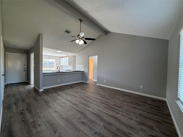 14010 Towne Way Drive, Sugar Land, TX 77498