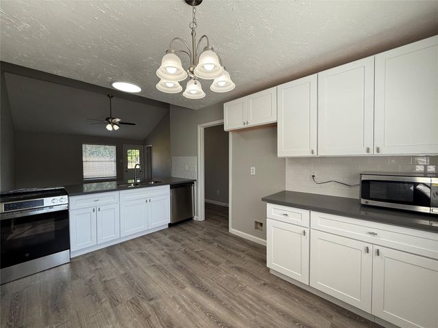 14010 Towne Way Drive, Sugar Land, TX 77498