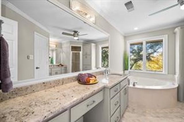 1921 Briarwood Drive, Grand Prairie, TX 75050