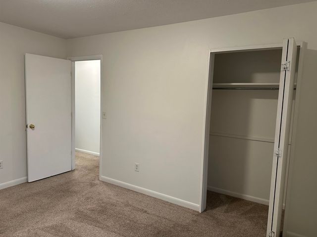 281 ELKIN CIR, Waynesboro, VA 22980