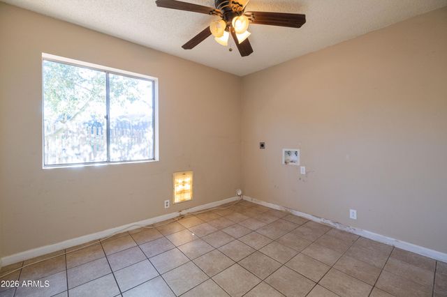 51 W Hillview Street, Mesa, AZ 85201