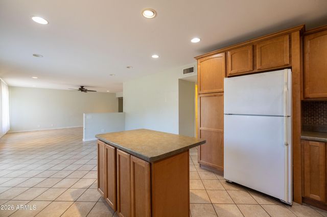 51 W Hillview Street, Mesa, AZ 85201