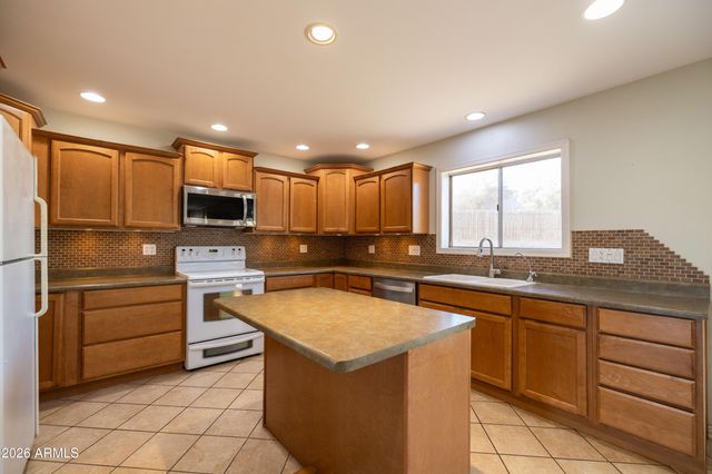 51 W Hillview Street, Mesa, AZ 85201