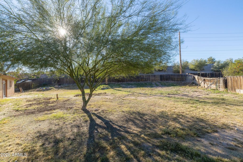 51 W Hillview Street, Mesa, AZ 85201