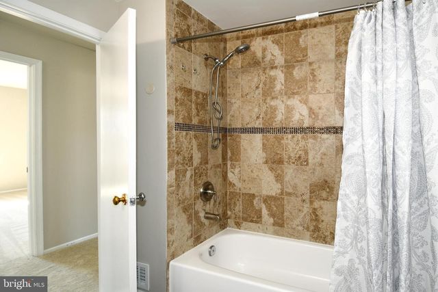 2944 MADEIRA CT, Woodbridge, VA 22192