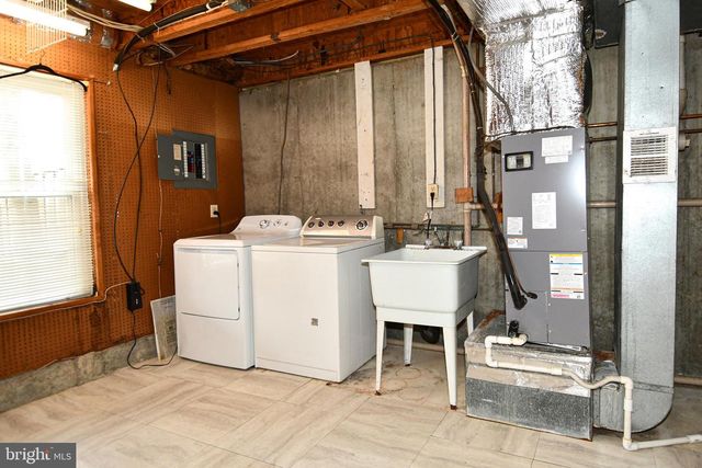 2944 MADEIRA CT, Woodbridge, VA 22192