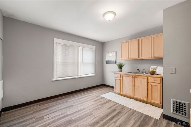 213 Westminster Avenue, Buffalo, NY 14215