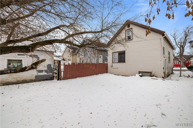213 Westminster Avenue, Buffalo, NY 14215
