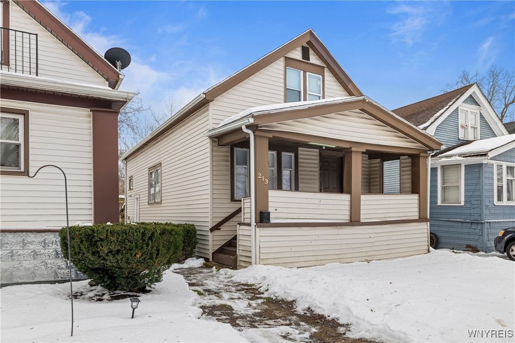 213 Westminster Avenue, Buffalo, NY 14215