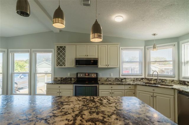 1228 MARIA COURT, Lady Lake, FL 32159