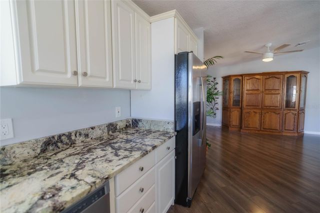 1228 MARIA COURT, Lady Lake, FL 32159