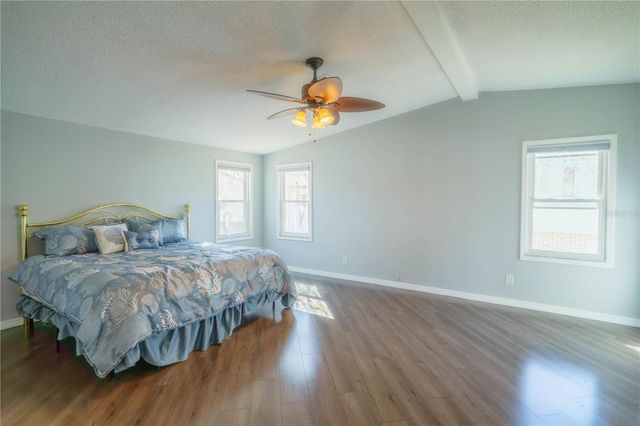 1228 MARIA COURT, Lady Lake, FL 32159