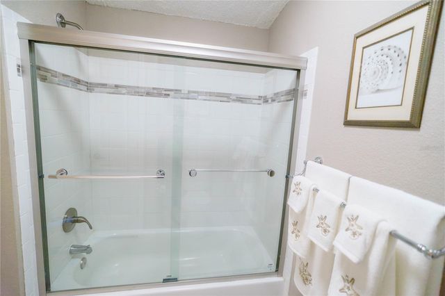 1228 MARIA COURT, Lady Lake, FL 32159