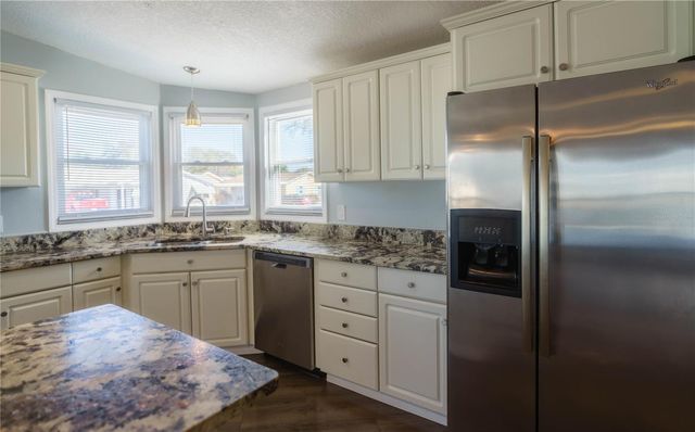 1228 MARIA COURT, Lady Lake, FL 32159