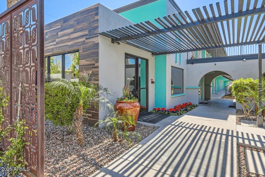 1645 E THOMAS Road ST-C, Phoenix, AZ 85016