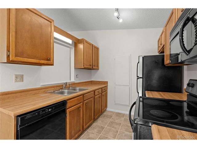 4521 Castlepoint Dr, Colorado Springs, CO 80917