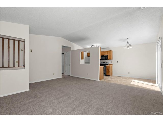 4521 Castlepoint Dr, Colorado Springs, CO 80917