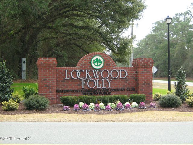 3155 Fairway 3 Court SW, Supply, NC 28462