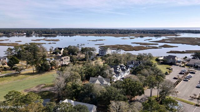 3155 Fairway 3 Court SW, Supply, NC 28462