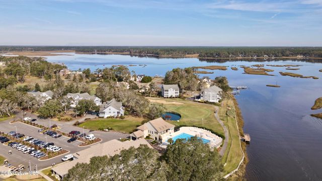 3155 Fairway 3 Court SW, Supply, NC 28462