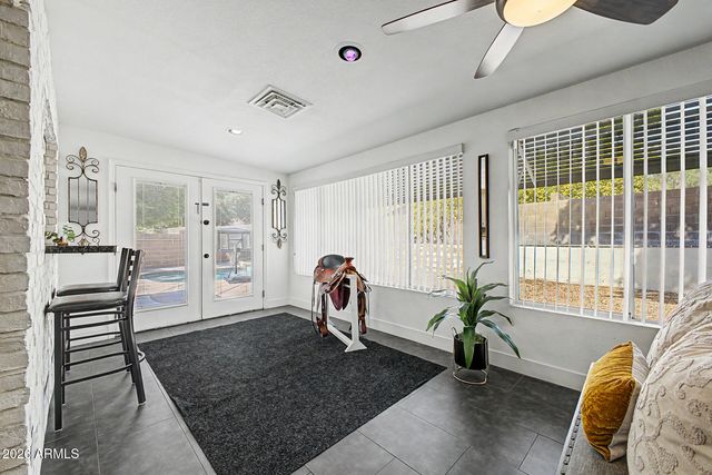 6566 E RUSSELL Street, Mesa, AZ 85215