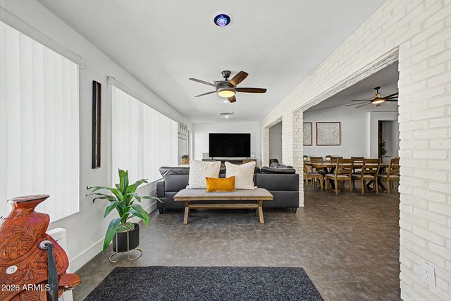 6566 E RUSSELL Street, Mesa, AZ 85215