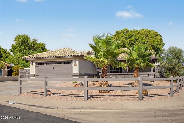 6566 E RUSSELL Street, Mesa, AZ 85215