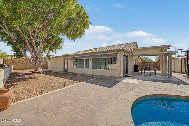 6566 E RUSSELL Street, Mesa, AZ 85215