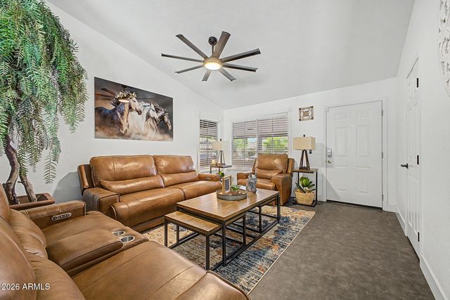 6566 E RUSSELL Street, Mesa, AZ 85215