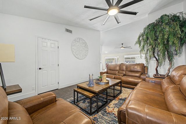 6566 E RUSSELL Street, Mesa, AZ 85215