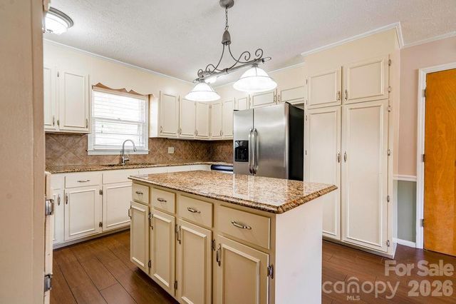 751 Pleasantdale Drive, Shelby, NC 28150