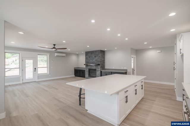 7320 Tanglewood Av, Gleneden Beach, OR 97388