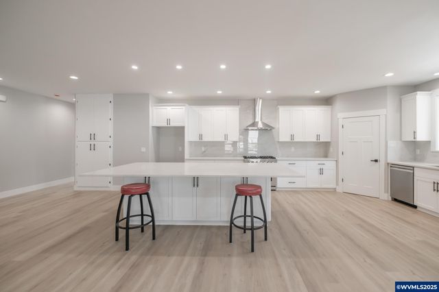 7320 Tanglewood Av, Gleneden Beach, OR 97388