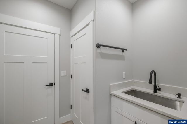 7320 Tanglewood Av, Gleneden Beach, OR 97388