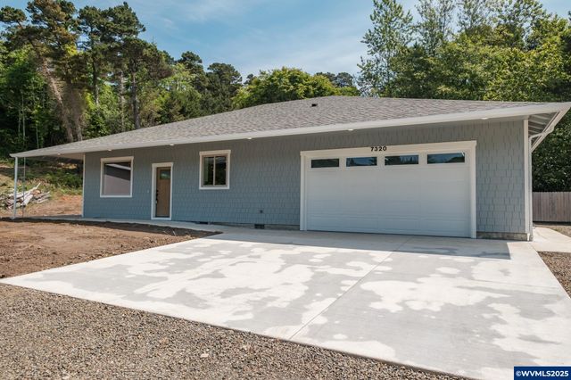 7320 Tanglewood Av, Gleneden Beach, OR 97388