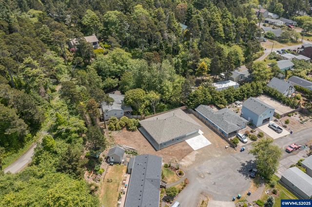 7320 Tanglewood Av, Gleneden Beach, OR 97388