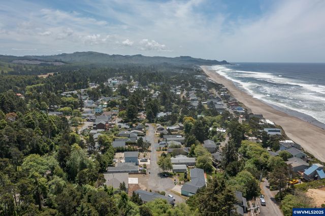 7320 Tanglewood Av, Gleneden Beach, OR 97388