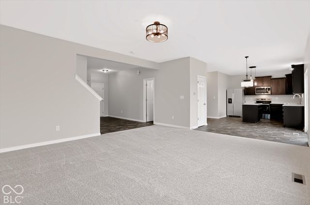 7803 Housefinch Lane, Indianapolis, IN 46239