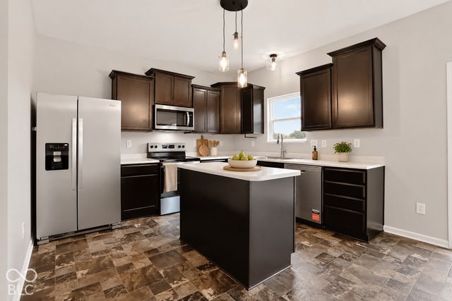 7803 Housefinch Lane, Indianapolis, IN 46239