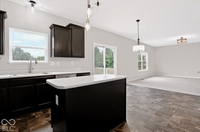 7803 Housefinch Lane, Indianapolis, IN 46239