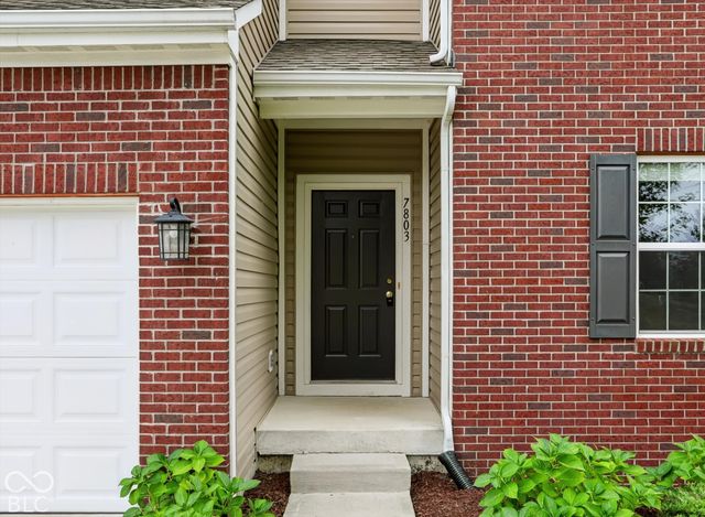 7803 Housefinch Lane, Indianapolis, IN 46239