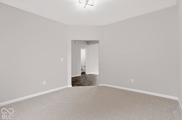 7803 Housefinch Lane, Indianapolis, IN 46239