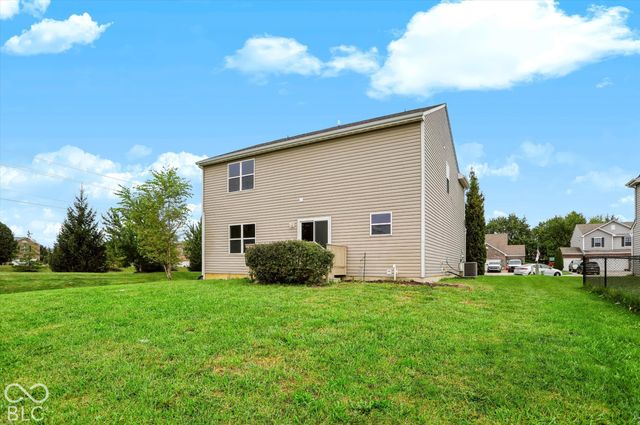 7803 Housefinch Lane, Indianapolis, IN 46239