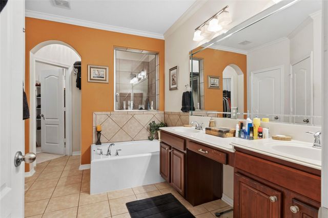 2824 Seaside Drive, Seabrook, TX 77586