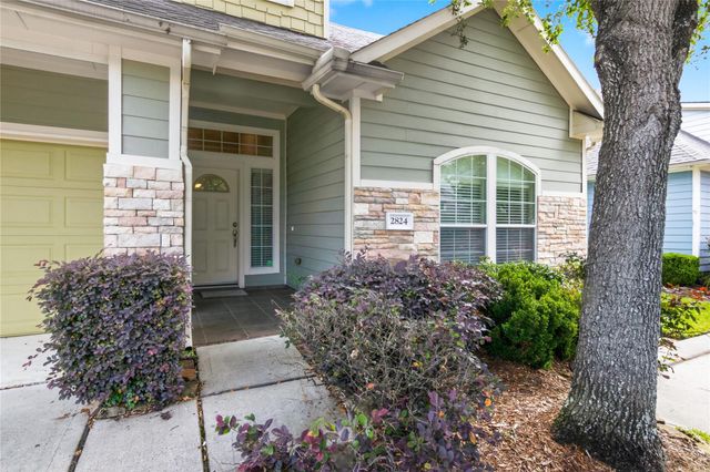 2824 Seaside Drive, Seabrook, TX 77586
