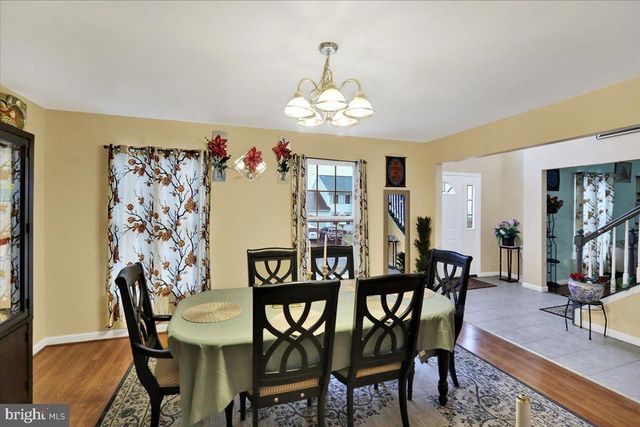 87 OAK LEDGE AVE, Schuylkill Haven, PA 17972