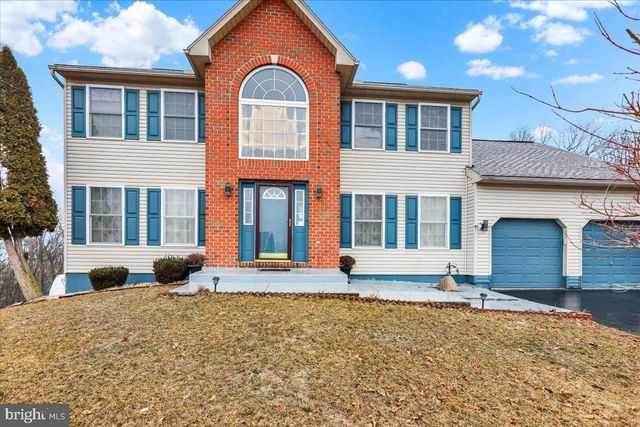 87 OAK LEDGE AVE, Schuylkill Haven, PA 17972