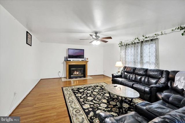 87 OAK LEDGE AVE, Schuylkill Haven, PA 17972