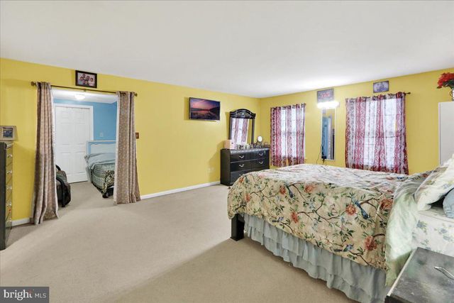 87 OAK LEDGE AVE, Schuylkill Haven, PA 17972