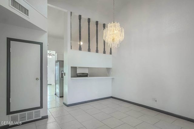 859 DESTELLO Road, El Paso, TX 79907